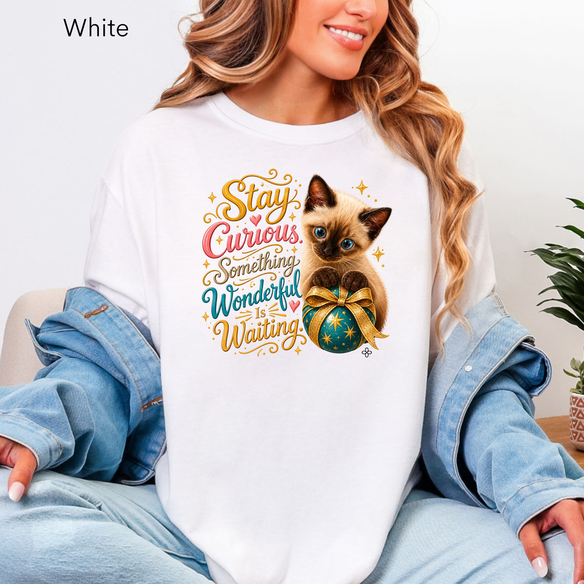 Stay Curious. Something Wonderful is Waiting. - Women's Comfort Colors Motivational Cat / Pet T-Shirt for Women - Inspirational Tee - Comfort Colors Shirt