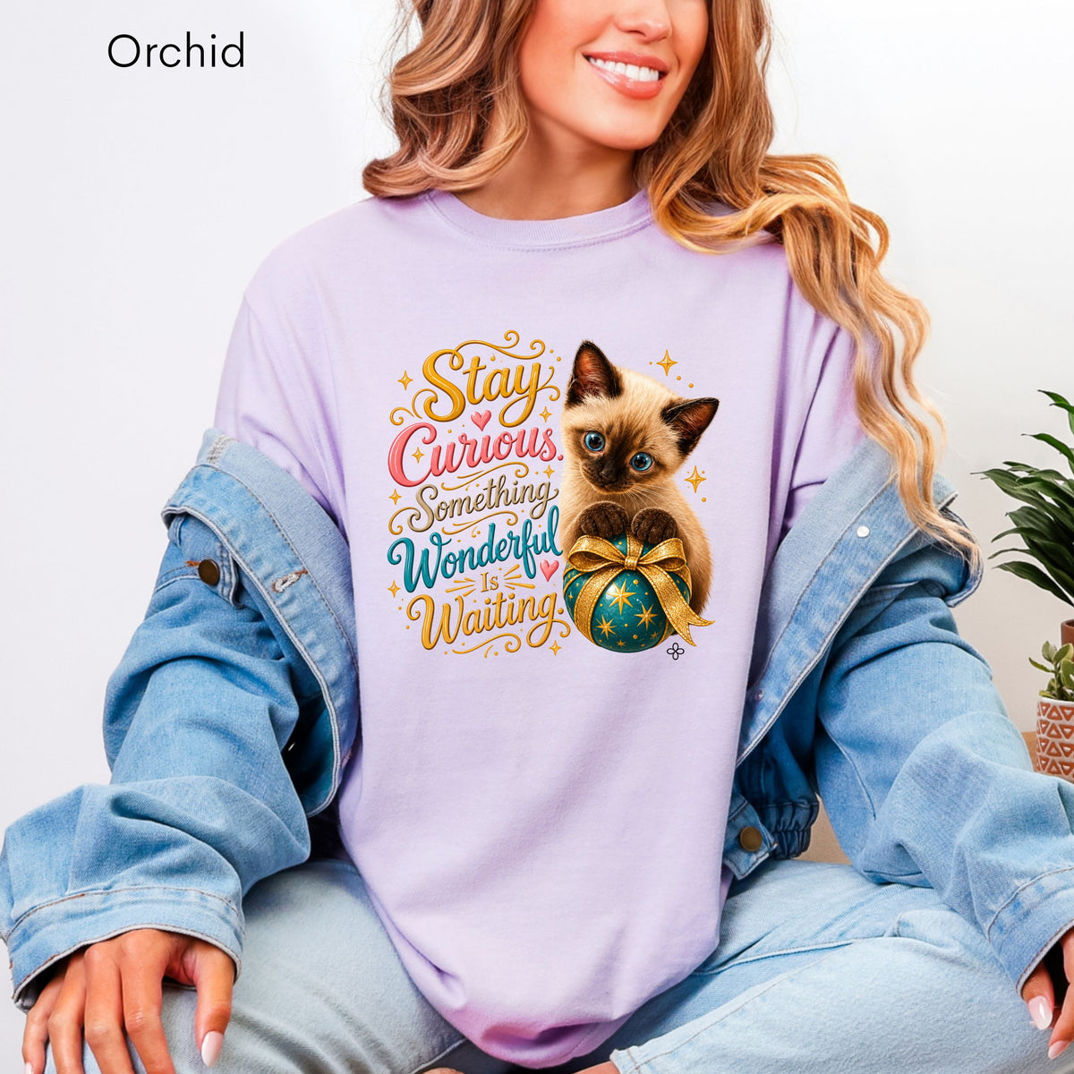 Stay Curious. Something Wonderful is Waiting. - Women's Comfort Colors Motivational Cat / Pet T-Shirt for Women - Inspirational Tee - Comfort Colors Shirt