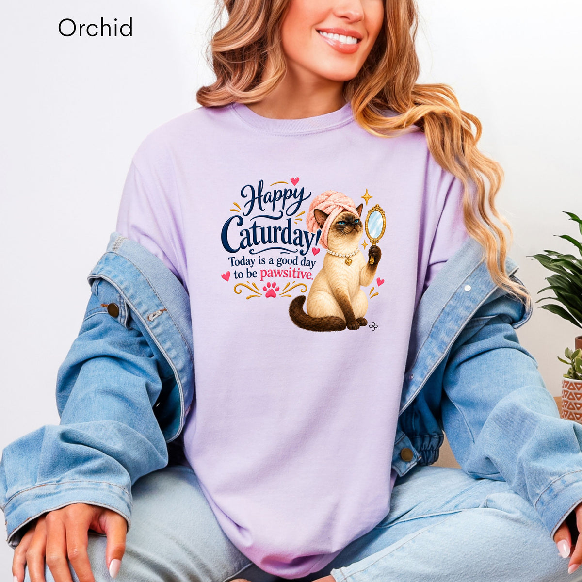Happy Caturday - Women's Comfort Colors Motivational Cat / Pet T-Shirt for Women - Inspirational Tee - Comfort Colors Shirt